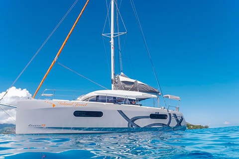 luxury yacht rental honolulu